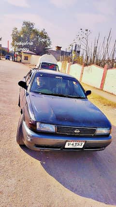 Nissan Sunny 1993