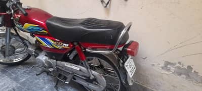 Honda Sevtety 21 model New condition