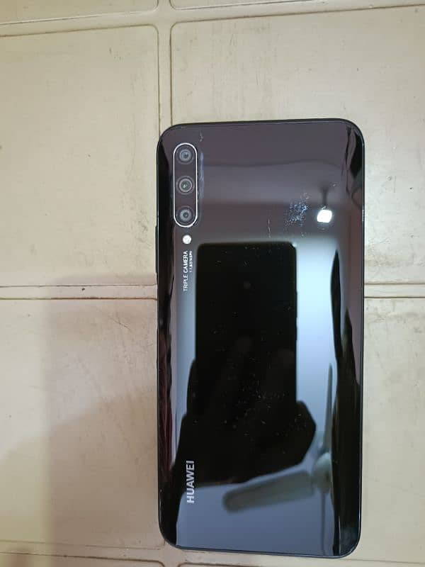 Huawei y9s for sale 128 gb 6gb pop up camera 2