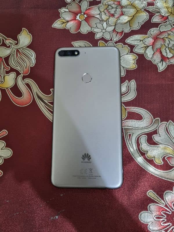 Huawei y7 Prime 2018 1