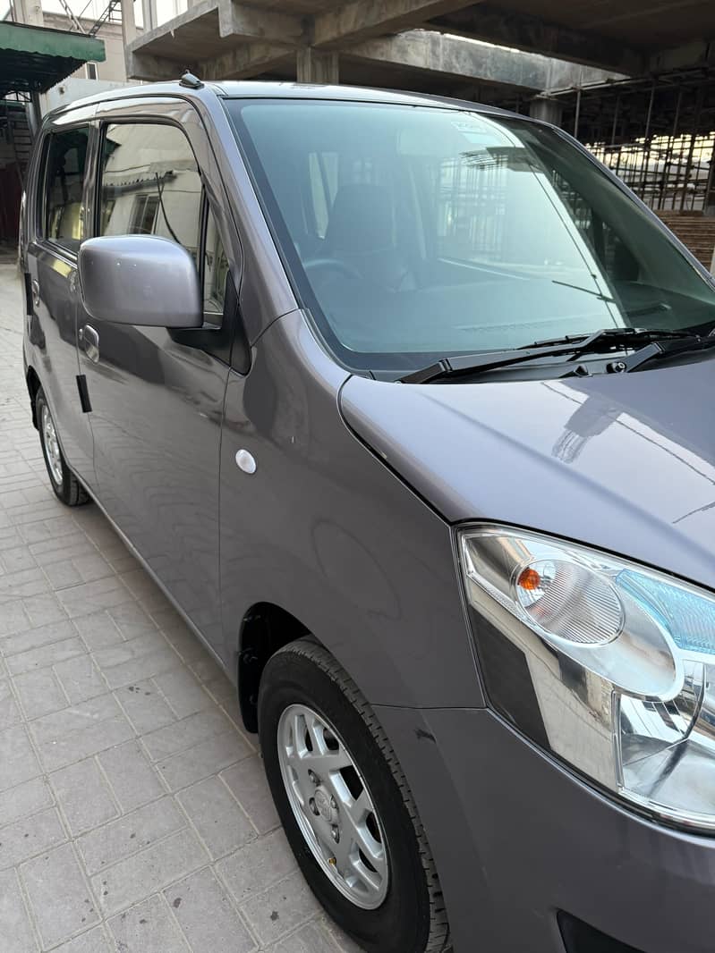 Suzuki Wagon R VXL 2021/2022 1