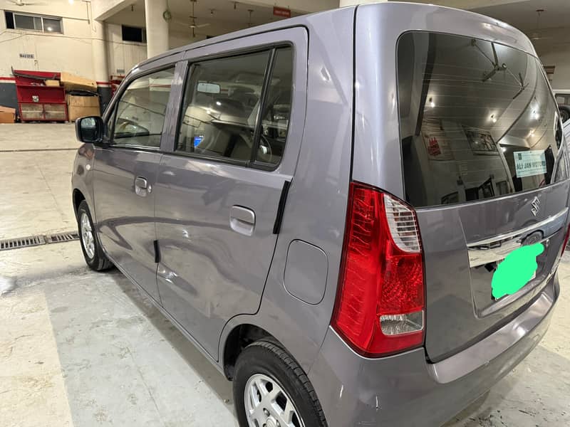 Suzuki Wagon R VXL 2021/2022 3