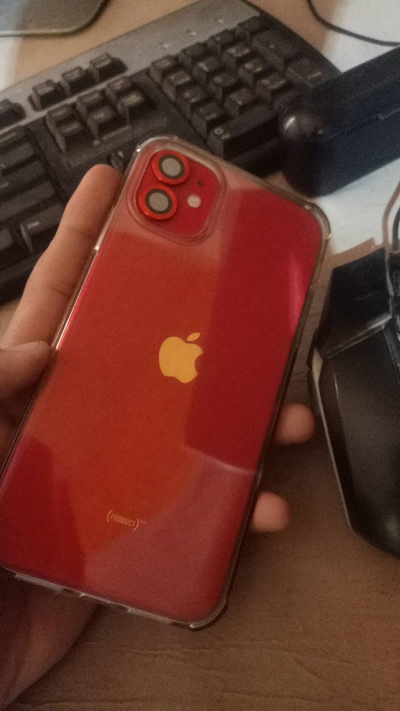 Apple iPhone 11 ( 128 / Non PTA ) 1