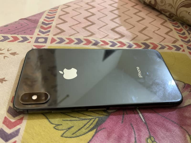 Apple iPhone XS Max 64Gb 0