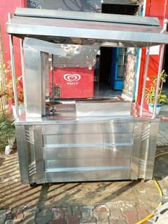 shawarma counter with machine