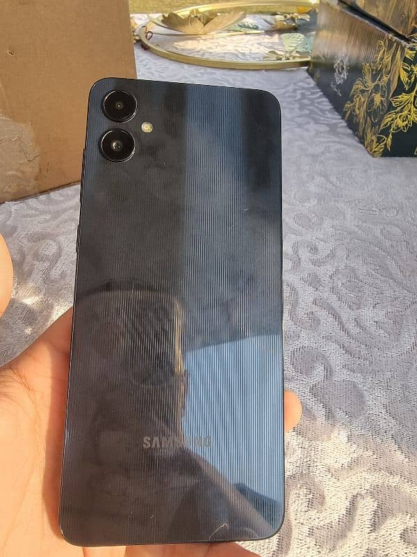 10/10 condition Samsung  A05 6/128 1