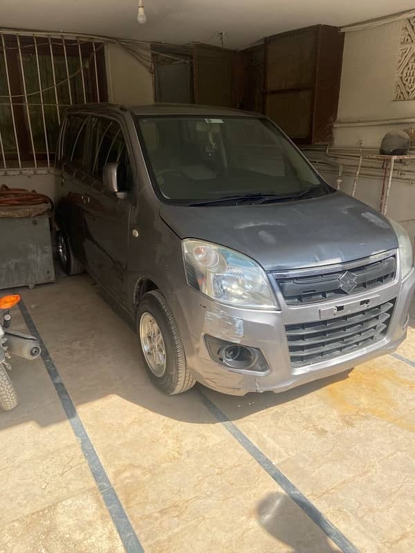 Suzuki Wagon R 2015 1