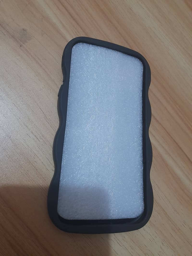 IPhone 11 silicone cover brand new 6