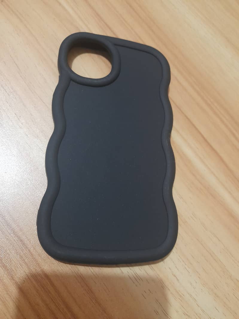 IPhone 11 silicone cover brand new 7