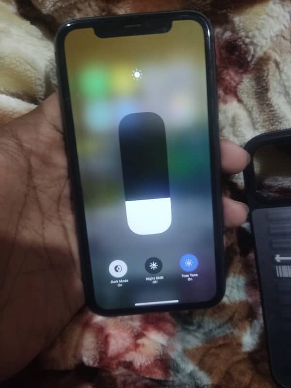 IPHONE 11 NON PTA JV WATERPACKED 1