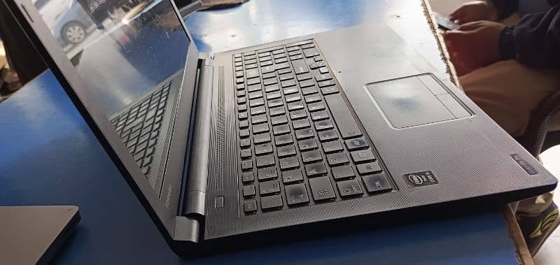 Toshiba Satellite pro R-50B Core I5 4th Gen 5