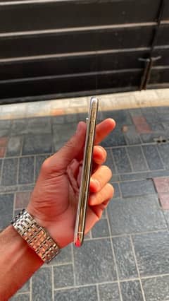 iPhone X 64gb pta approved