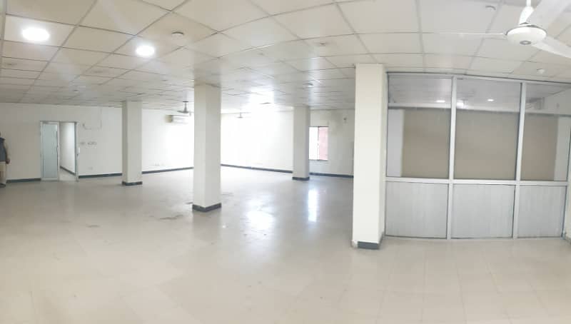 First floor hall for rent in Soan Garden 1