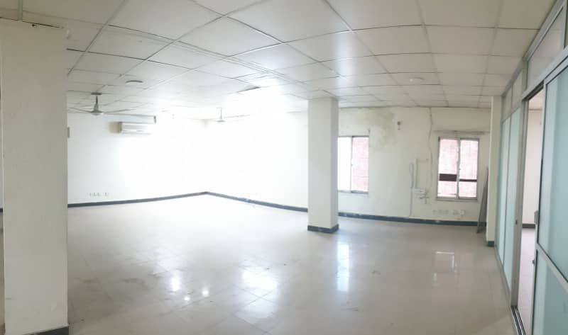 First floor hall for rent in Soan Garden 7