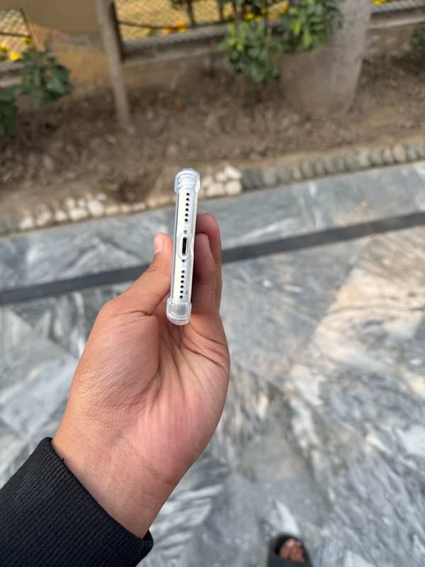 iPhone 7 128gb pta approved 5