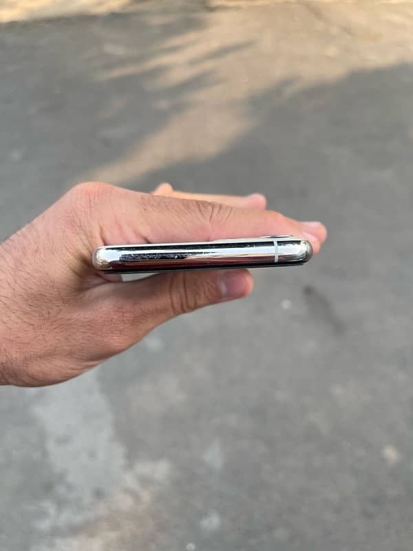 iphone 11 pro 256gb 4