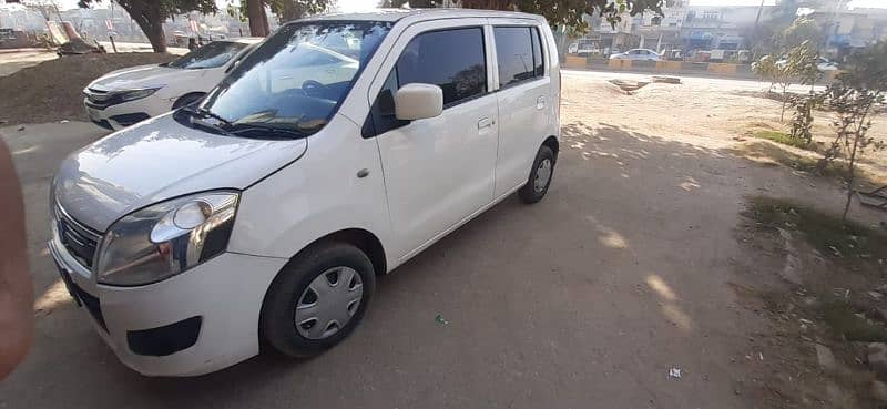 Suzuki Wagon R 2017 3