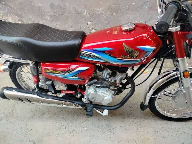 A bike in new condition. wtp contact. 03114445220 0