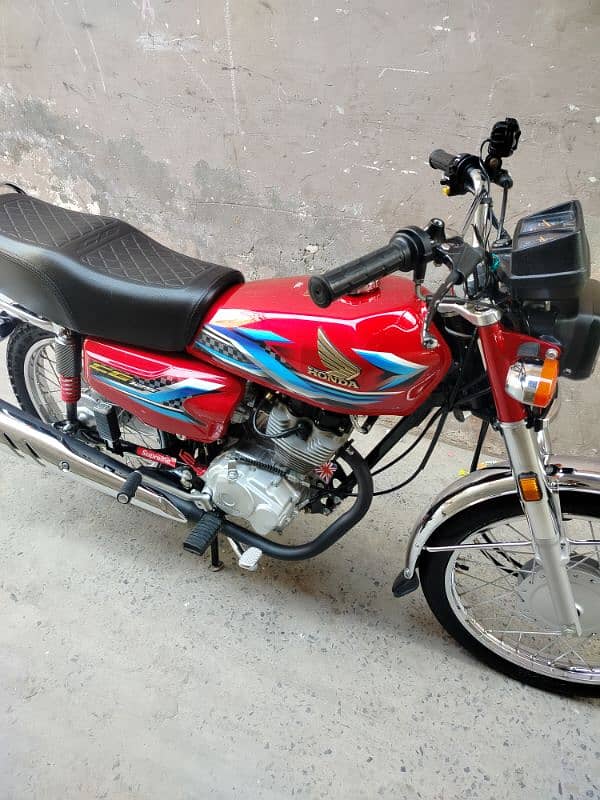 A bike in new condition. wtp contact. 03114445220 1