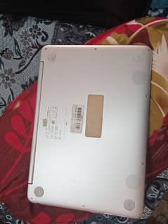 Asus Chromebook model c100p 360 rotawaitable 4GB ram 16GB ROM touch sc