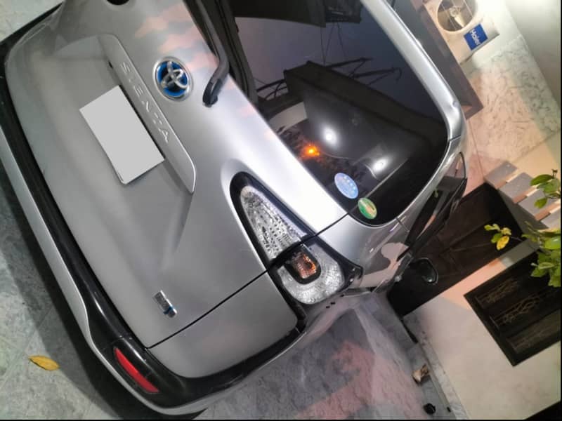 Toyota Sienta G-led Hybrid 2017 17