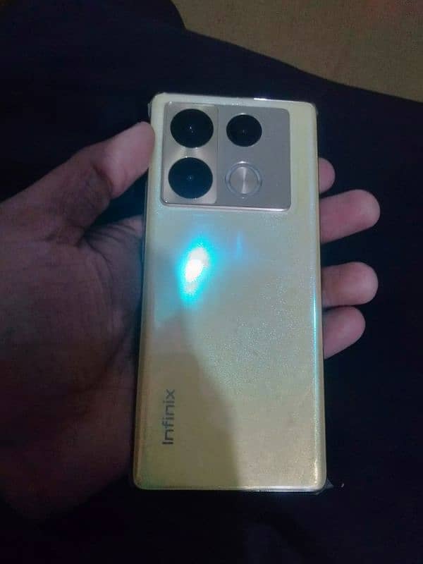 infinix note 40 pro 12 256 1