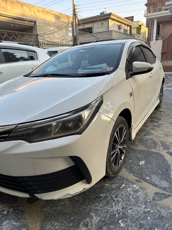 Toyota Corolla Altis 1.6 2017/18 2