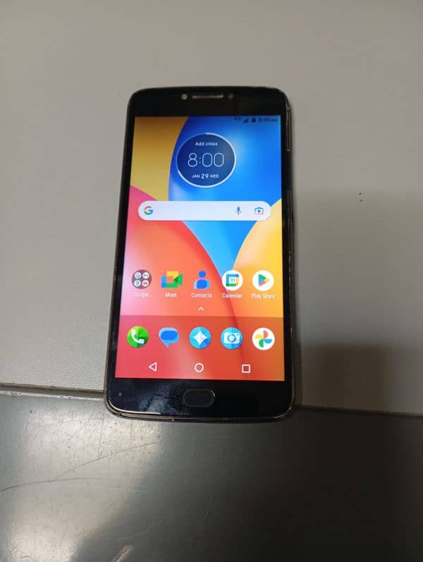 I am selling moto e4 plus 2/32 10/8 condition only 8 k 0