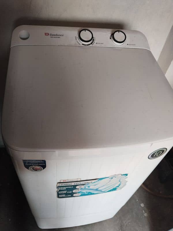 Dawlance Waching Machine and Spinner Dryer 10/10 8