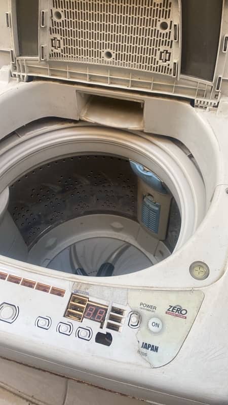 Toshiba washing machine/dryer 2