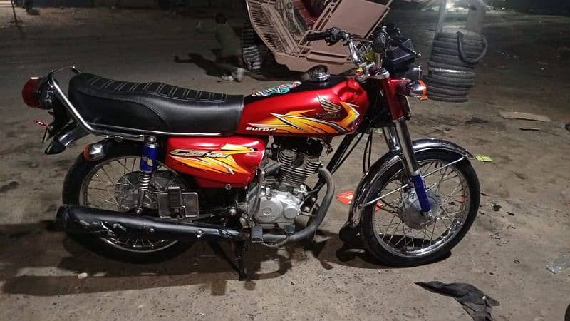 Honda 125 neat and clean 0