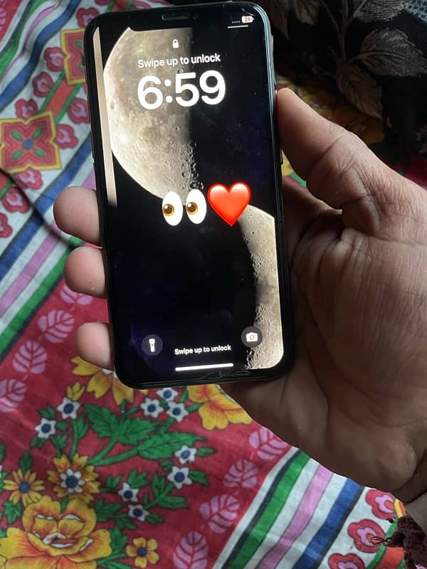 i phone xs sale 5