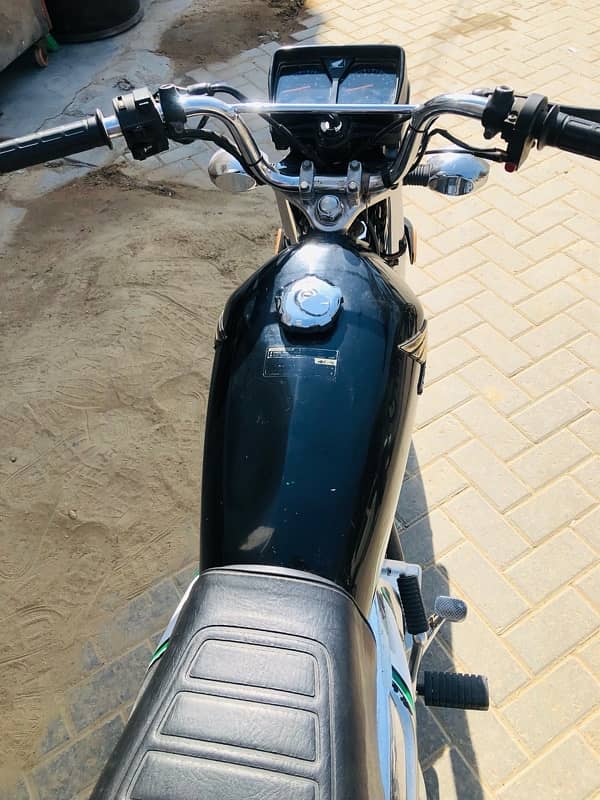 Honda CG 125.2023 Special Addition 7