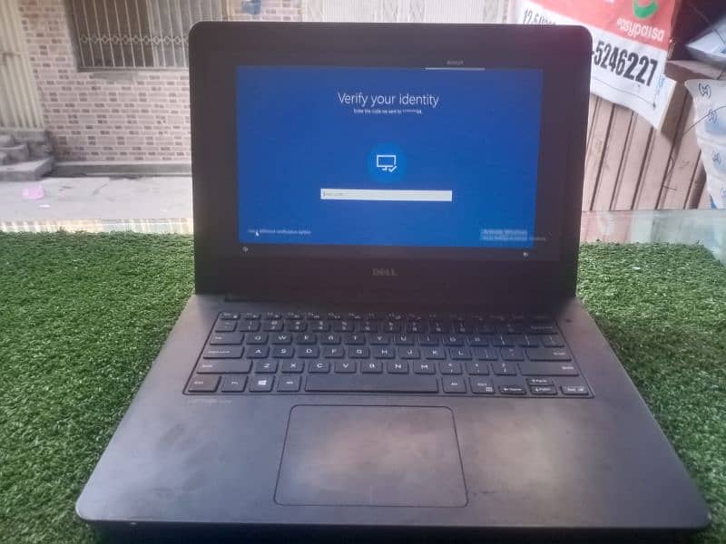 Dell Latitude e3450 Ultrabook Core i3 5th Generation Slim laptop 2