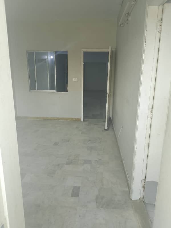 Gulshan Block-7 Flat 2nd floor Sale 1