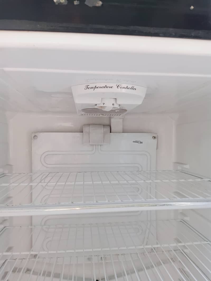 Dawlance Refrigerator for Sale 1