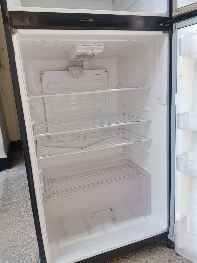 Dawlance Refrigerator for Sale 9