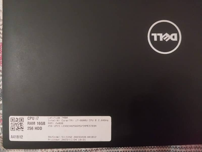 Mint Refurbished | Dell Latitude 7480 i7 | With Box and Charger 1