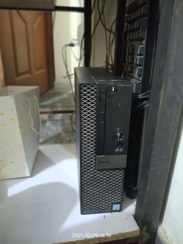 Core i5 6th Gen Dell Desktop for Sell 0