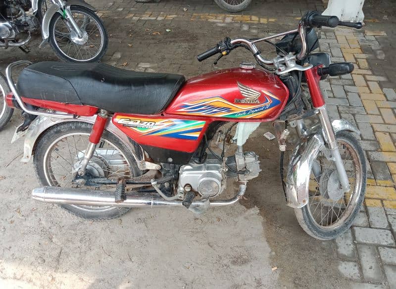 Honda CD 70 model 2020 red color 125 2019 20 etc k Sath exchange ojy g 0