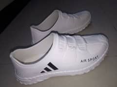 Adidas'