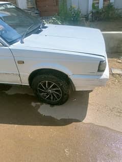 Nissan Sunny 1996