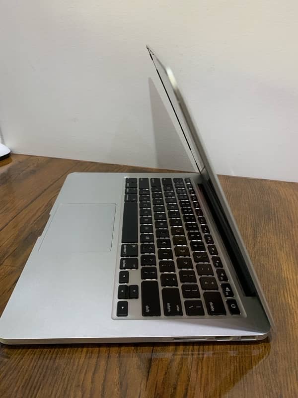 Macbook Pro 2012 Late (2K Retina Display) 10/10 4