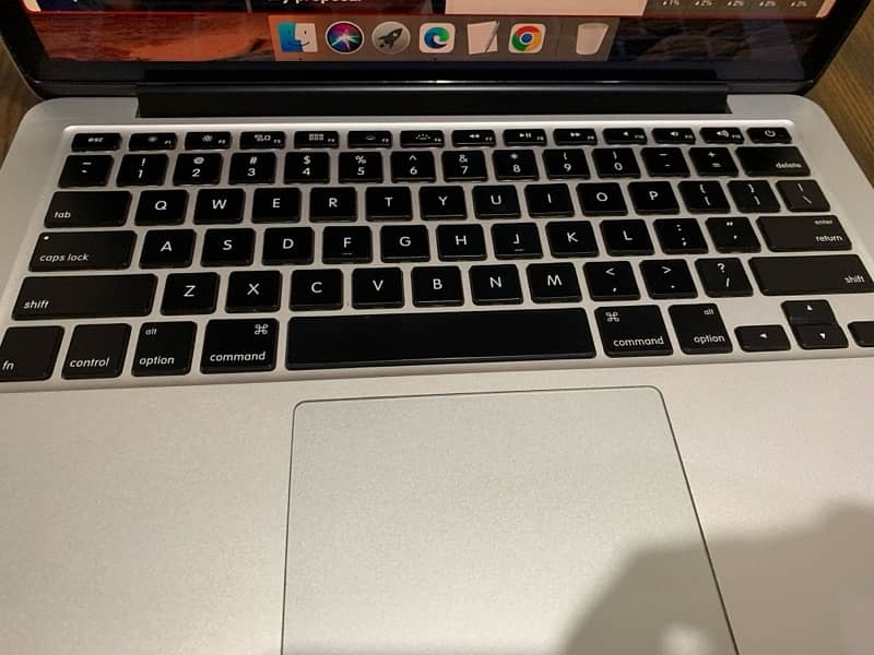 Macbook Pro 2012 Late (2K Retina Display) 10/10 8