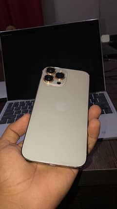 I phone 13 Pro Max Gold