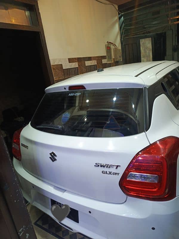 Suzuki Swift 2022 glx cbt 2