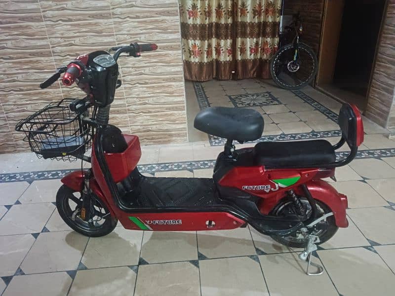 yJ Scooter  Sale 2