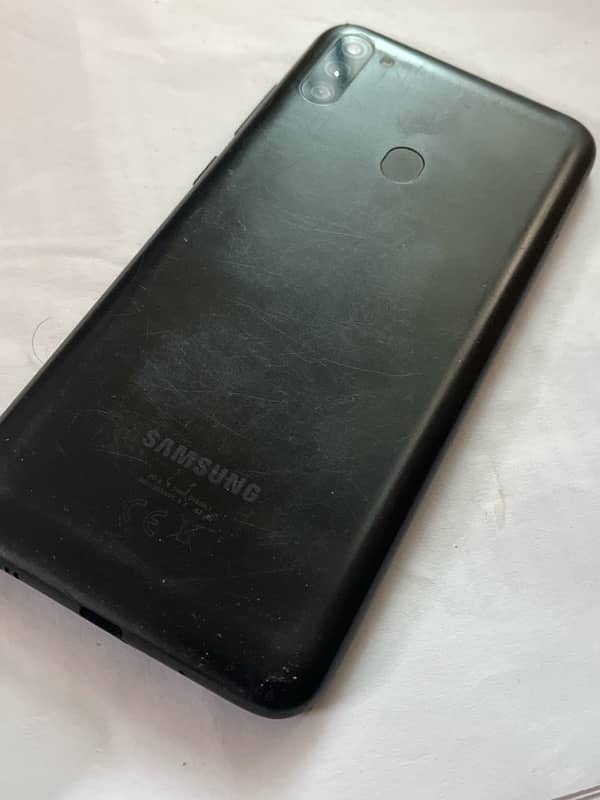 SAMSUNG GALAXY M11 0