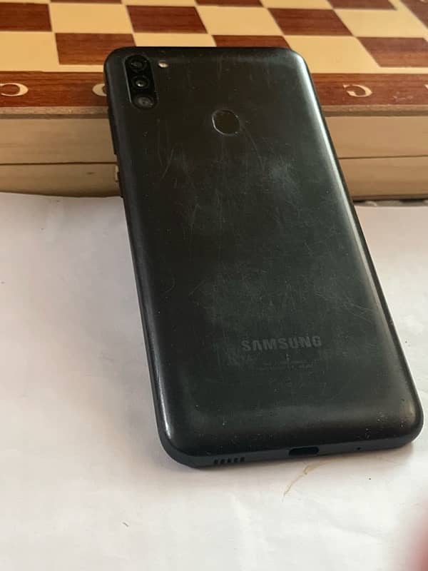 SAMSUNG GALAXY M11 2