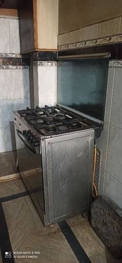 Stove New Condition urgent sale.